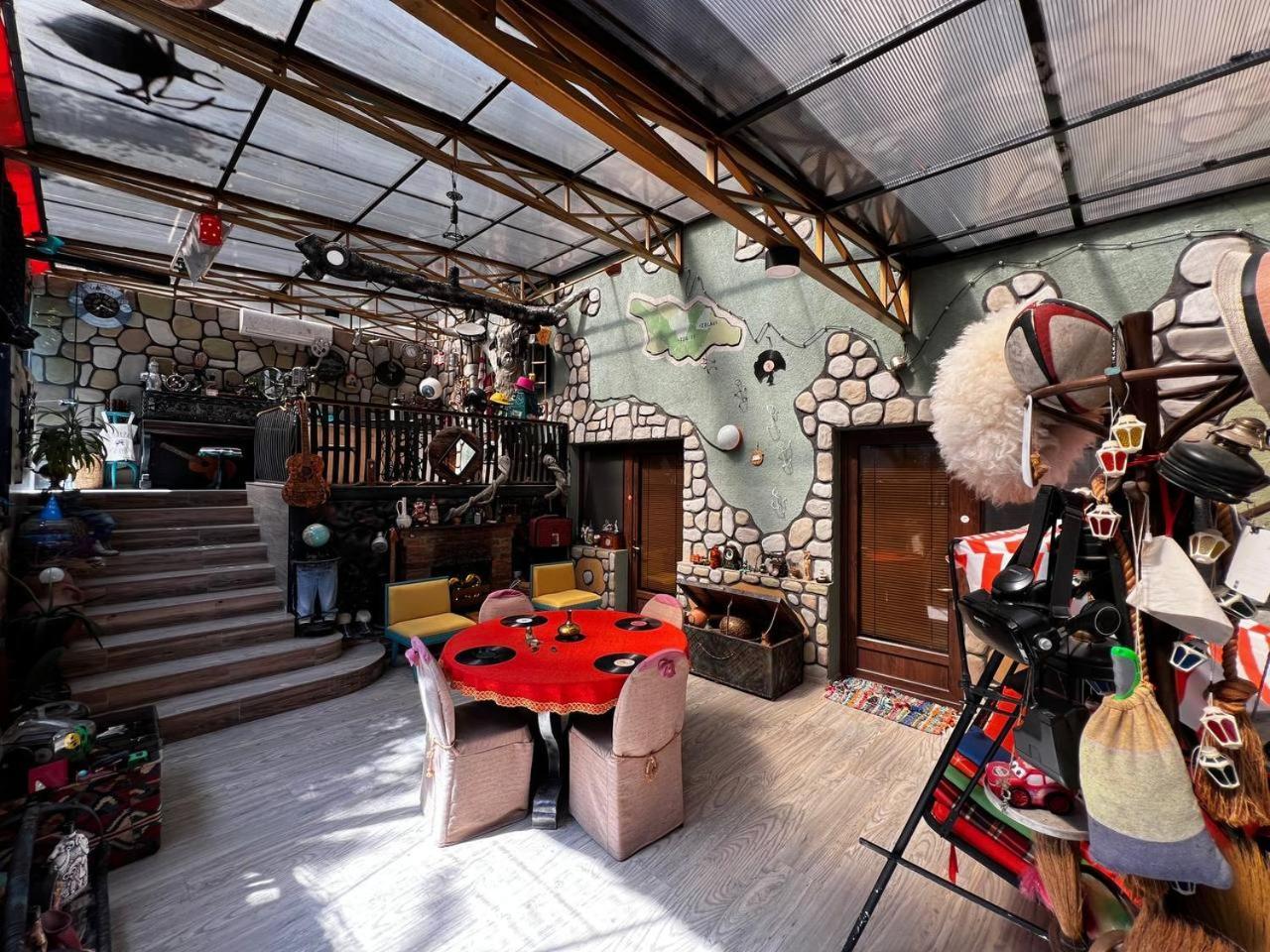 Qilimcha'S Guesthouse-Art Museum 泰拉维 外观 照片