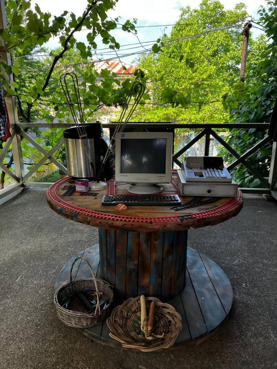 Qilimcha'S Guesthouse-Art Museum 泰拉维 外观 照片