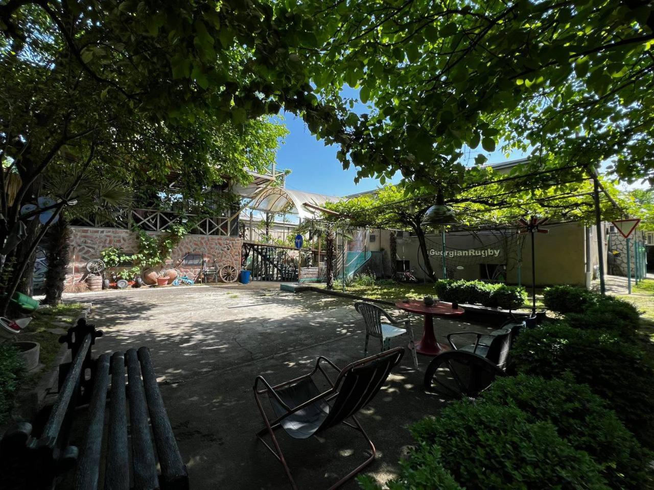Qilimcha'S Guesthouse-Art Museum 泰拉维 外观 照片
